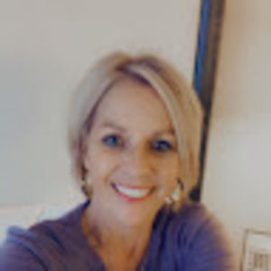 Meet your Posher, Nanci